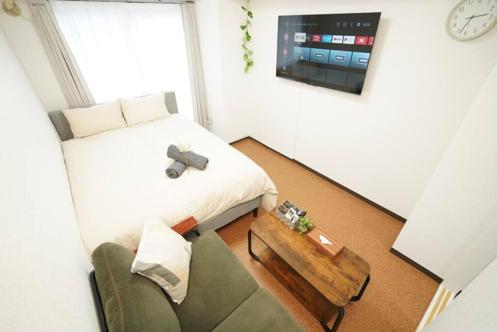 新宿歌舞伎町東新宿站3分钟，徒步伊势丹4分钟免费wi-Fi！ طوكيو المظهر الخارجي الصورة